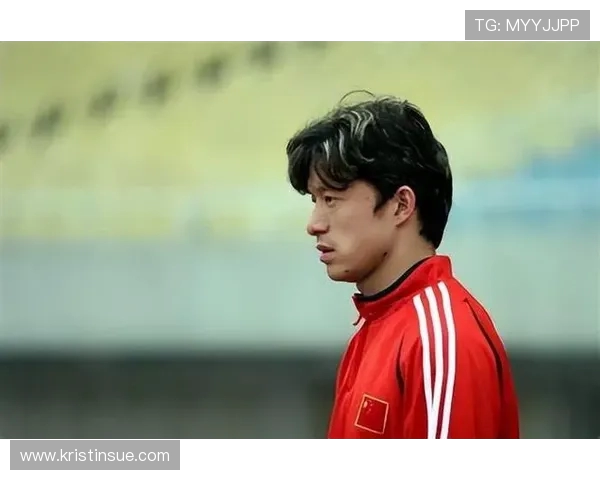 赵文荻重返湘超后坦言后悔过早退役 称谢晖是极具魅力的教练 赵文荻重返湘超后坦言后悔过早退役 称谢晖是极具魅力的教练