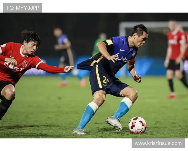 严鼎皓:球队虽面临巨大压力但依旧坚韧不拔全力备战亚冠主场首战 严鼎皓:球队虽面临巨大压力但依旧坚韧不拔全力备战亚冠主场首战