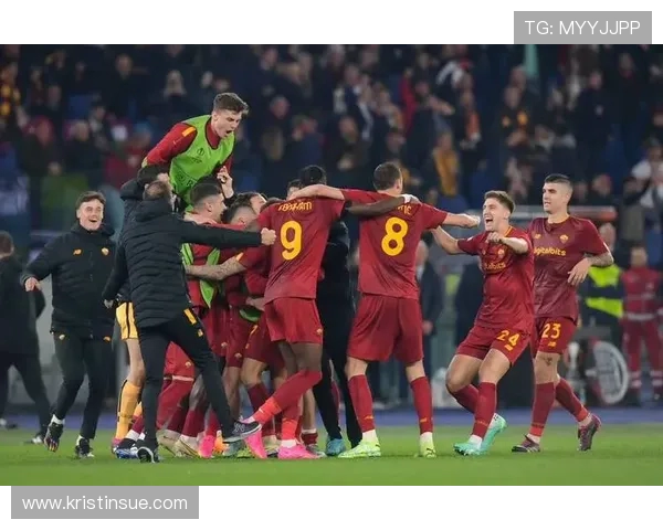 弗洛伦齐谈赢巴萨和米兰夺冠经历 称罗马仍有进步空间 弗洛伦齐谈赢巴萨和米兰夺冠经历 称罗马仍有进步空间