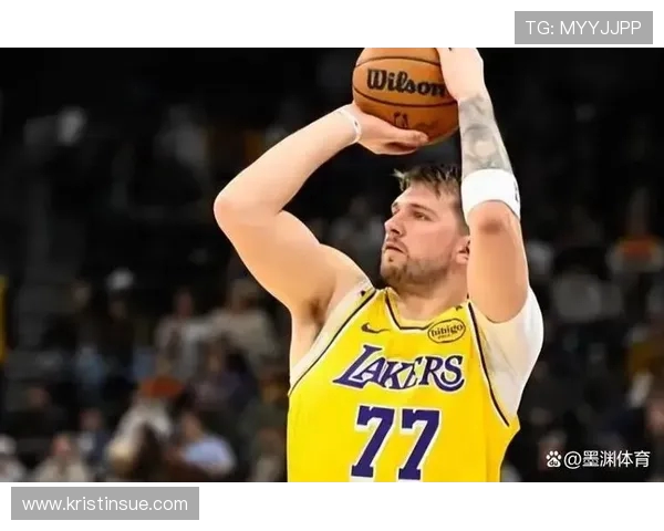 原创7连胜！东契奇狂砍34+12，独行侠喜提四大喜讯，但也迎来一个坏消息